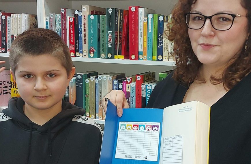 Piątoklasiści w Bibliotece OTWARTEJ