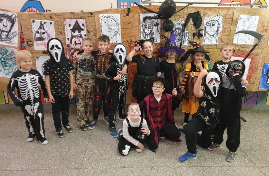 Halloween 25